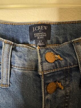 J Crew Essential Fit Button Up Fray Hem Short Jeans Size 27